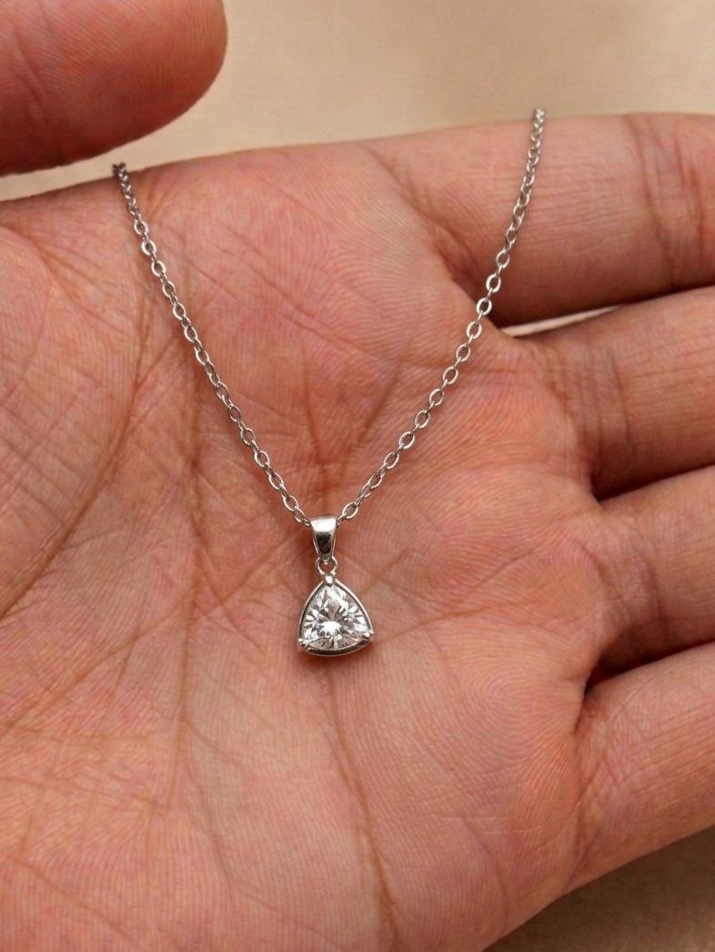 Silver Bloom Pendant Chain