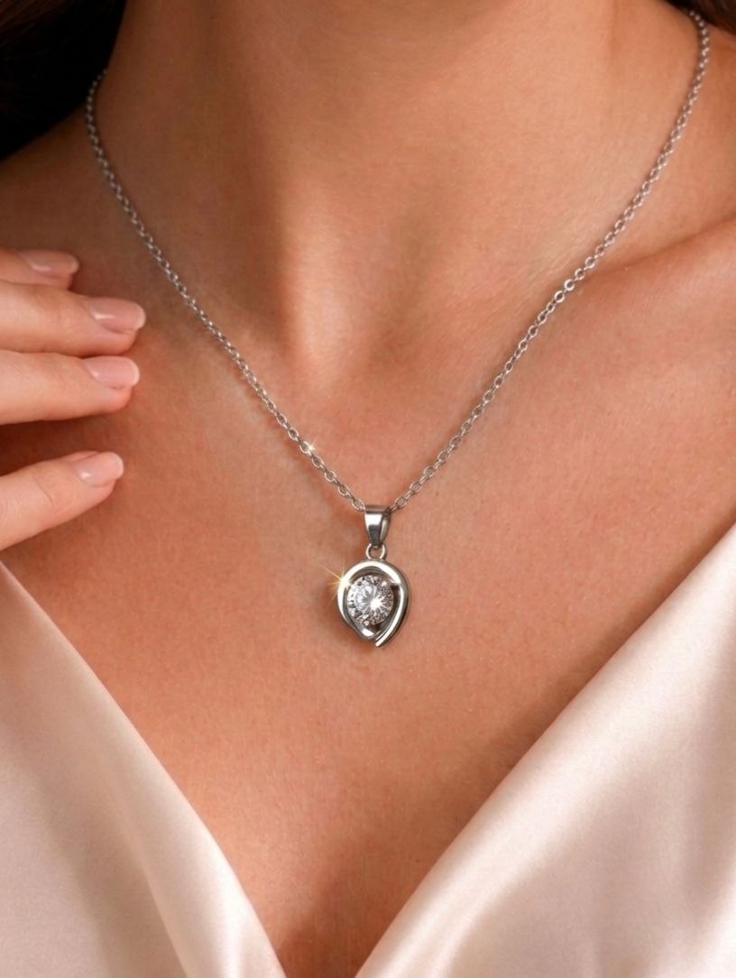 Silver Bloom Pendant Chain
