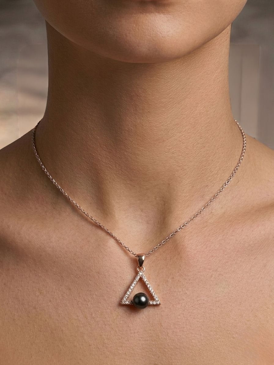 Amora Pendant Set